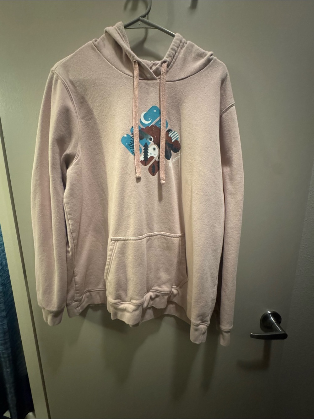 Men's Crewneck Hoodie with Subtle Pink Tone and Graphic
